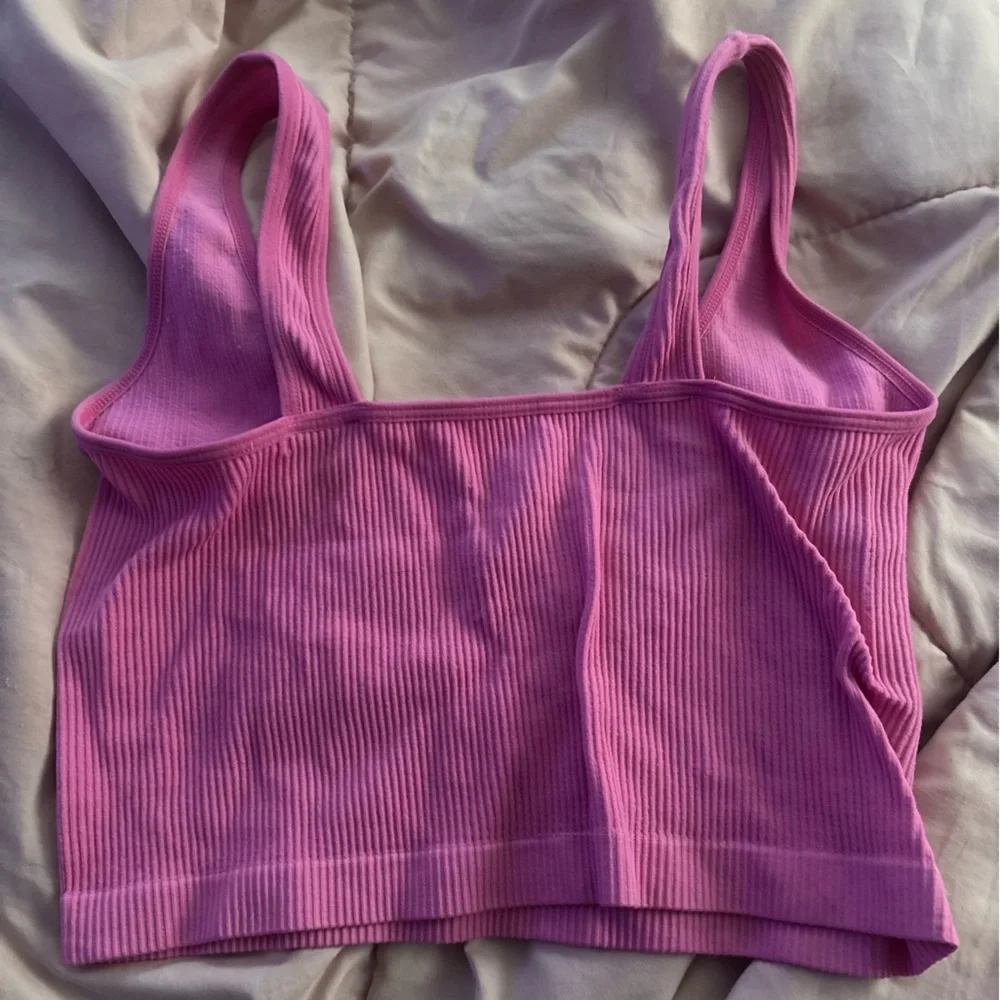 Pink Ribbed Tank Top - Large - Picture 2 of 3